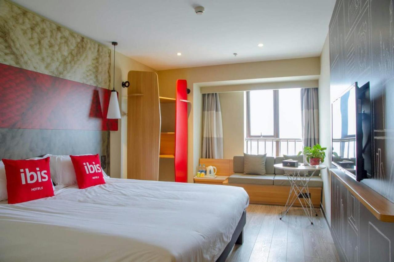 Ibis Dujiangyan Hotel Chengdu Luaran gambar