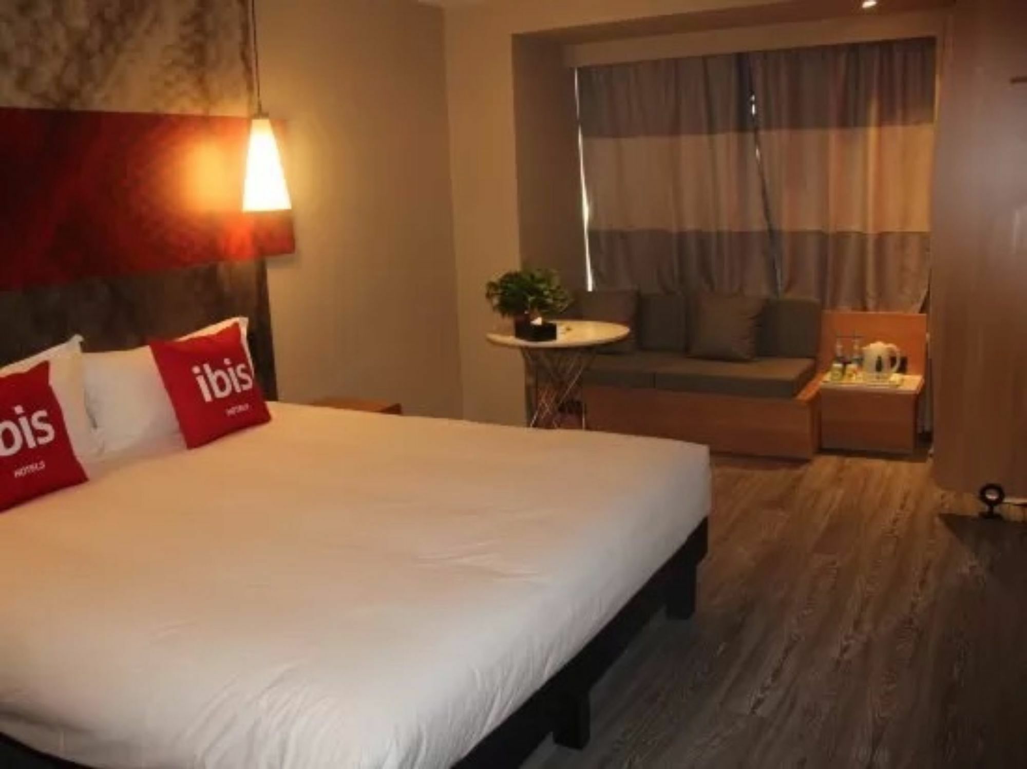 Ibis Dujiangyan Hotel Chengdu Luaran gambar