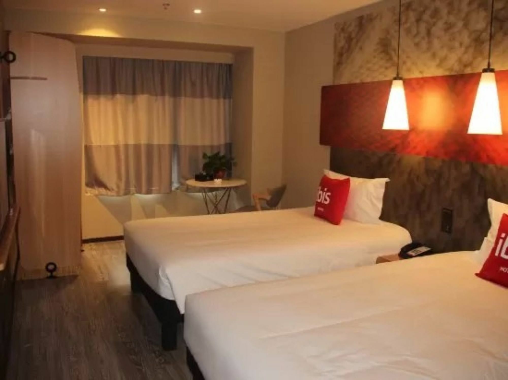Ibis Dujiangyan Hotel Chengdu Luaran gambar